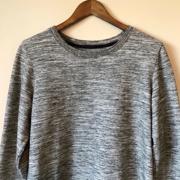L.L. Bean Athleisure Soft Stretchy Relaxed Long Sleeve Comfy Sweatshirt Top Grey - Picture 4 of 12